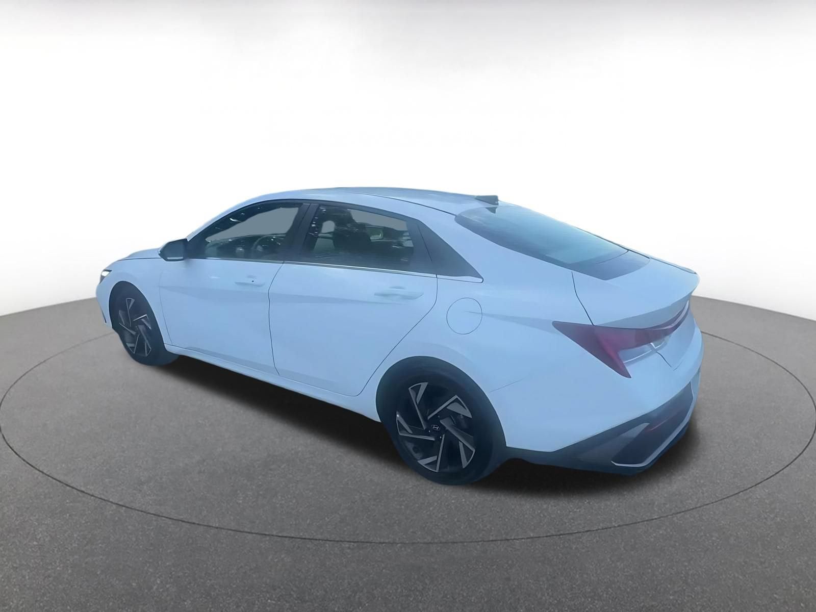 Thumbnail: 2025 Hyundai Elantra - 9