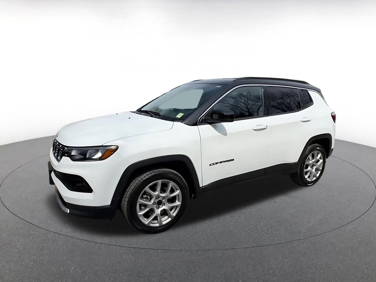 Thumbnail: 2025 Jeep Compass - 8