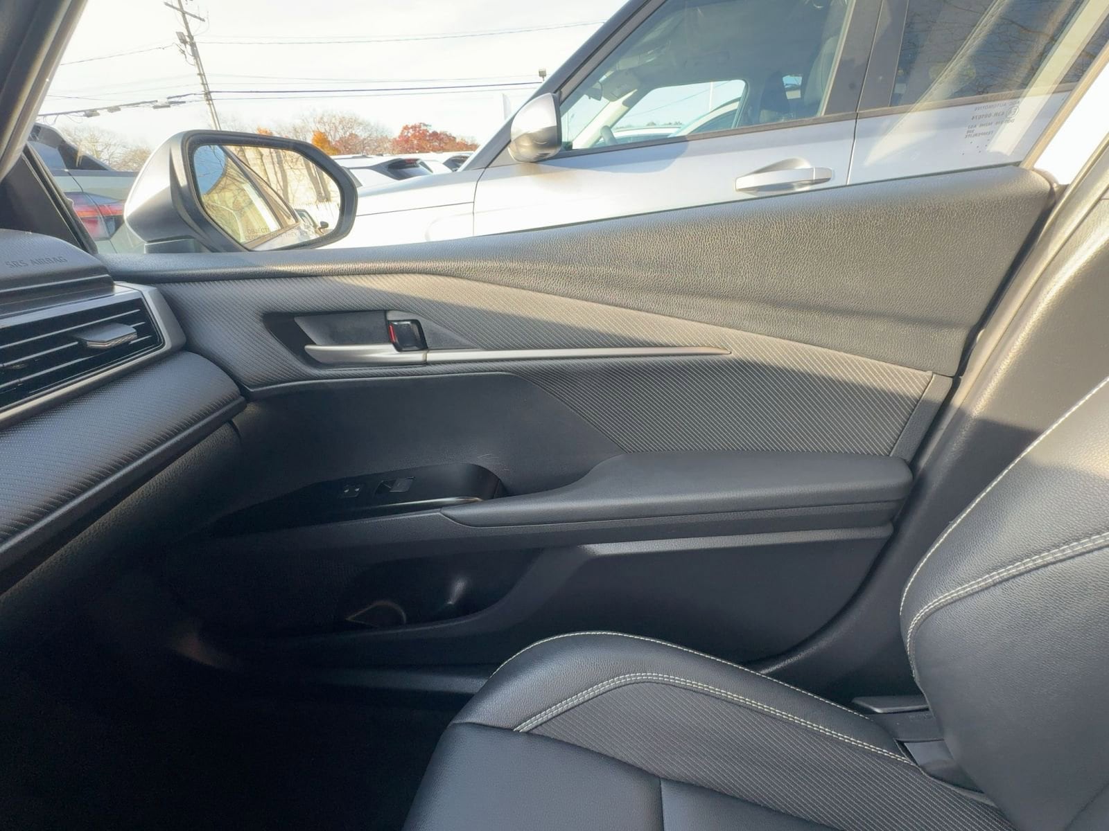 Thumbnail: 2025 Toyota Camry - 4