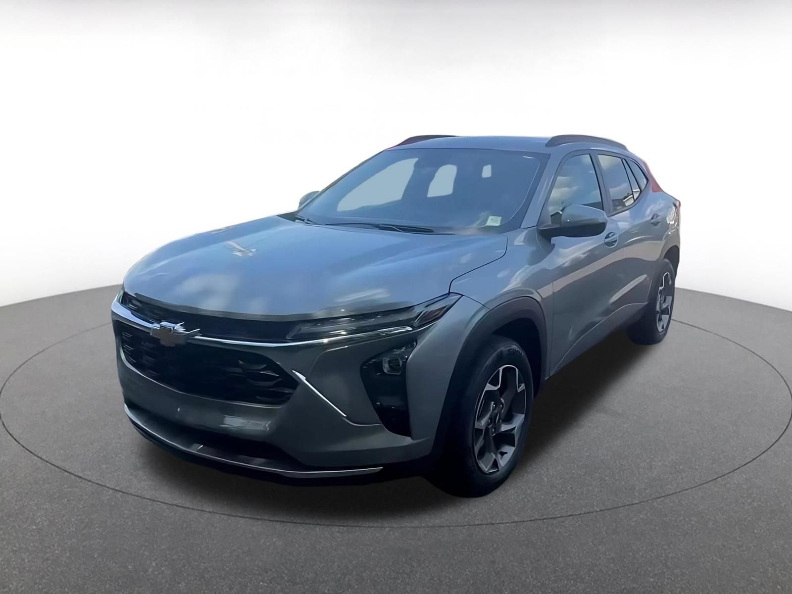 Thumbnail: 2025 Chevrolet Trax - 7