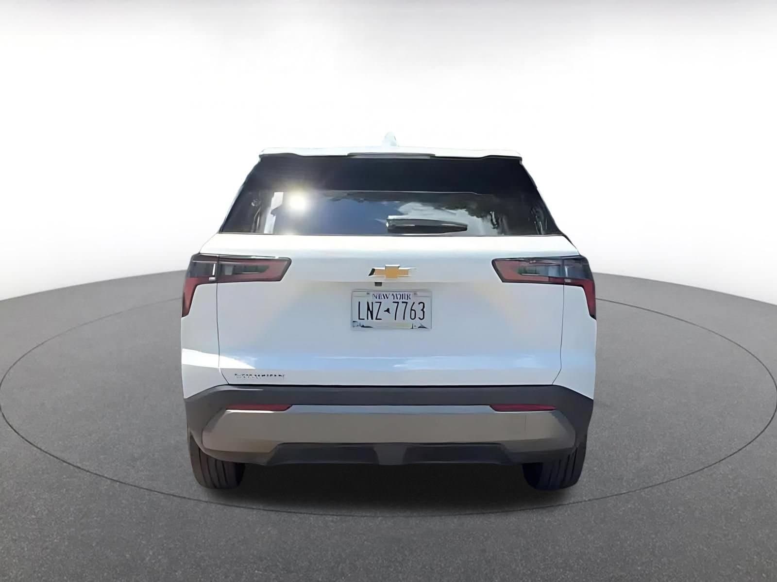 Thumbnail: 2025 Chevrolet Equinox - 12