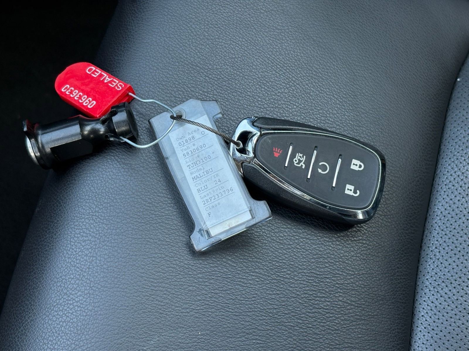 Thumbnail: 2024 Chevrolet Malibu - 22