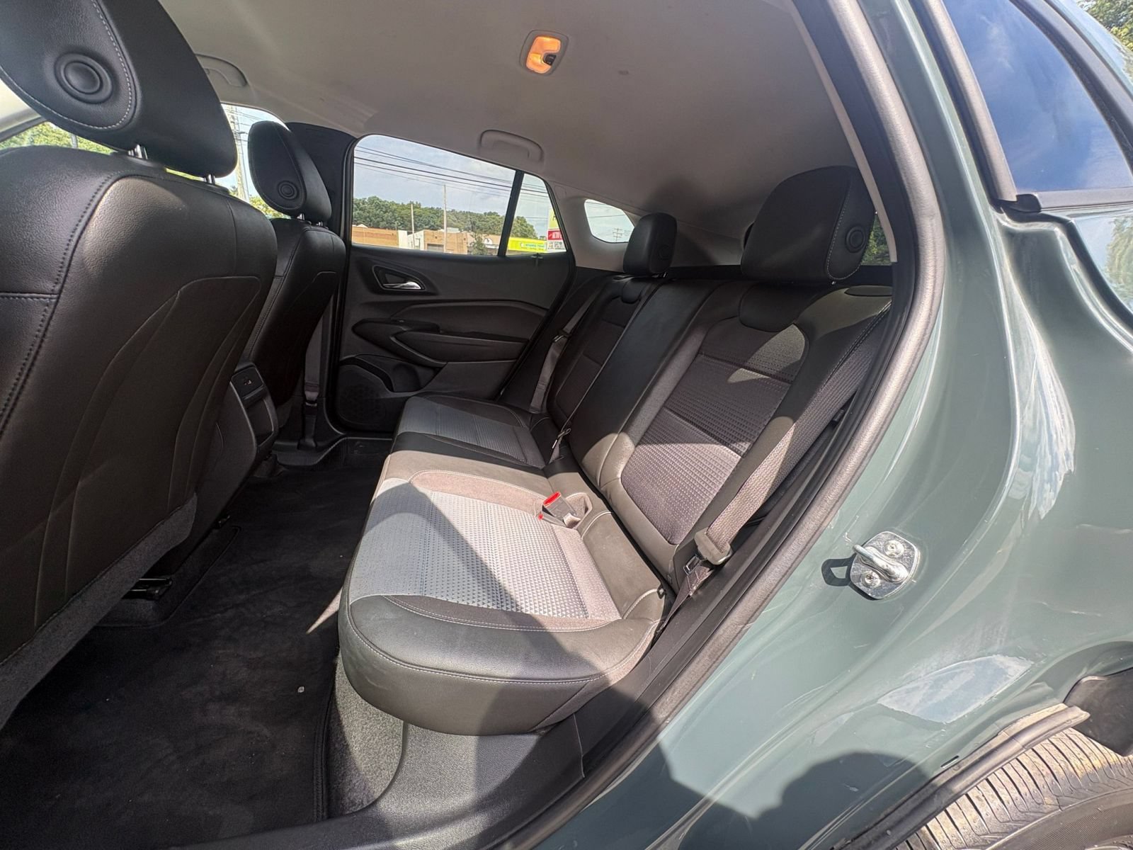 Thumbnail: 2025 Chevrolet Trax - 21