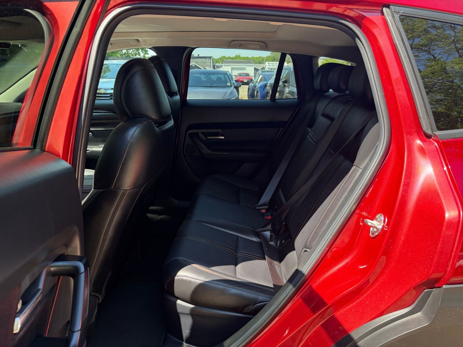 Thumbnail: 2025 Mazda CX-50 - 27