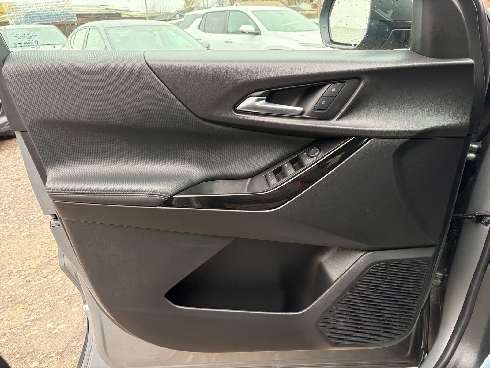 Thumbnail: 2025 Chevrolet Equinox - 18