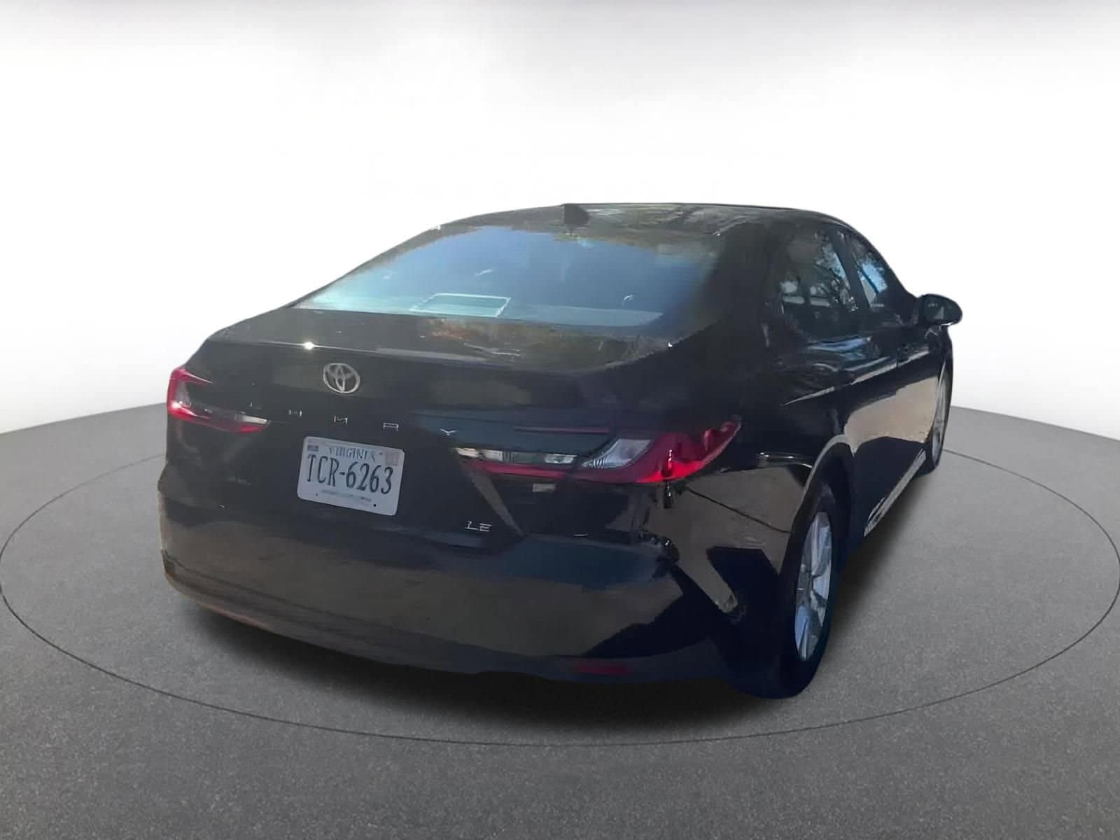 Thumbnail: 2025 Toyota Camry - 14