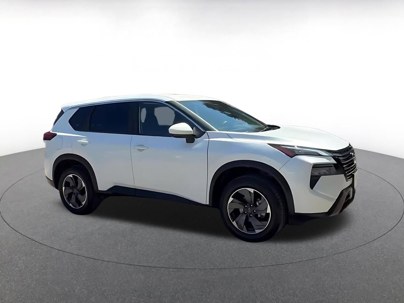 Thumbnail: 2025 Nissan Rogue - 2