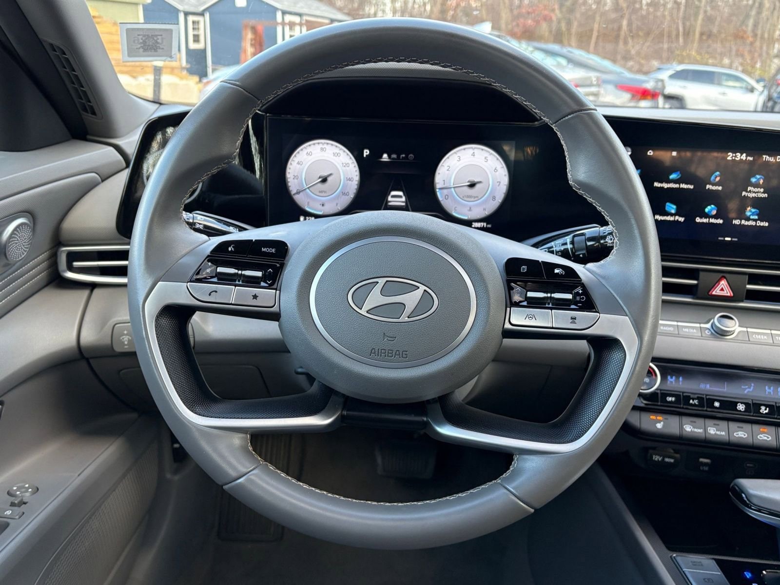 Thumbnail: 2025 Hyundai Elantra - 25