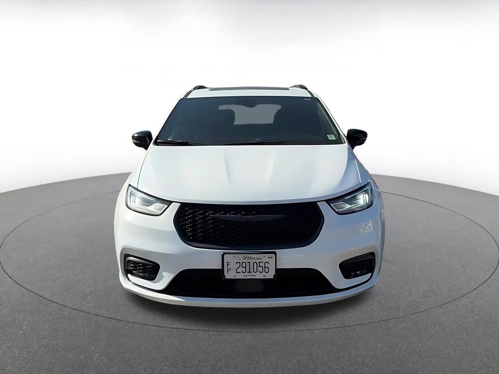 Thumbnail: 2025 Chrysler Pacifica - 4