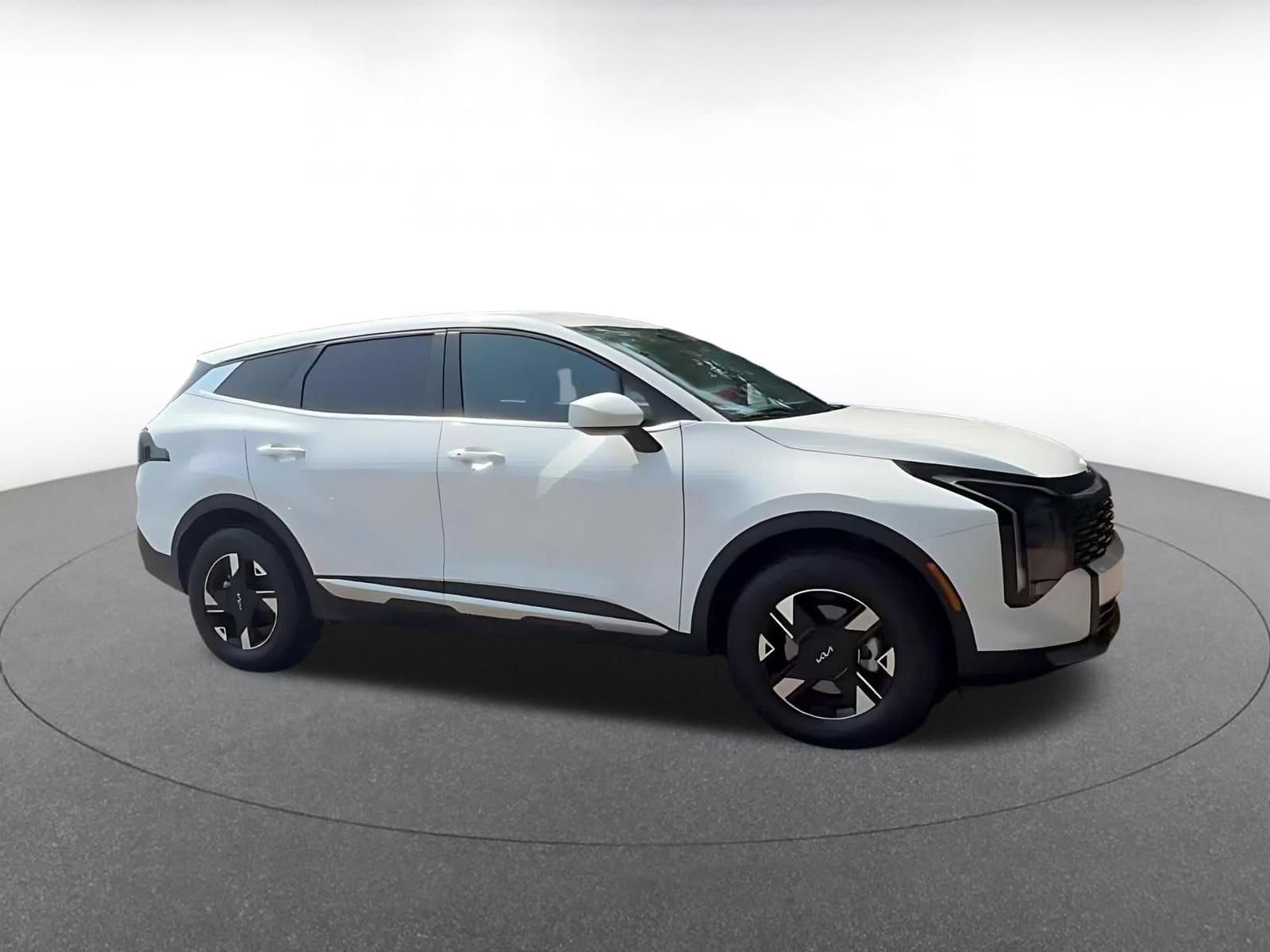 Thumbnail: 2026 Kia Sportage - 2