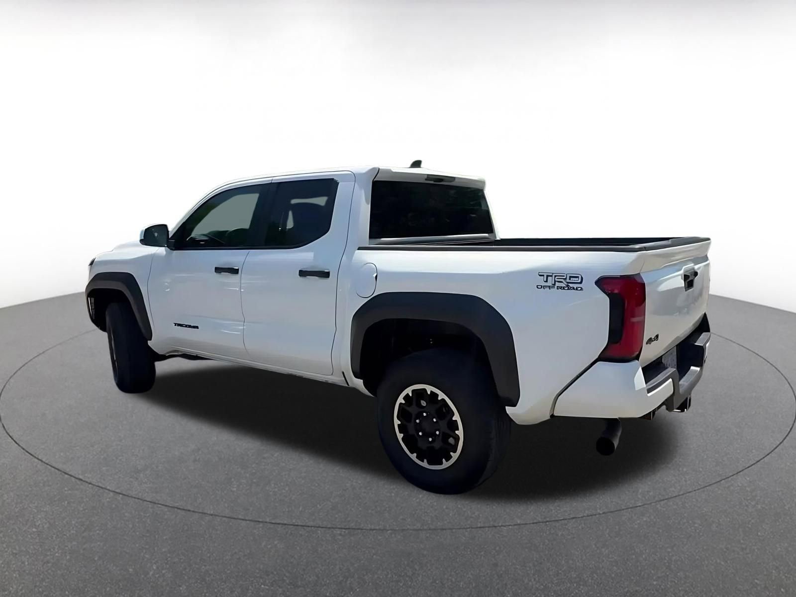 Thumbnail: 2025 Toyota Tacoma - 10