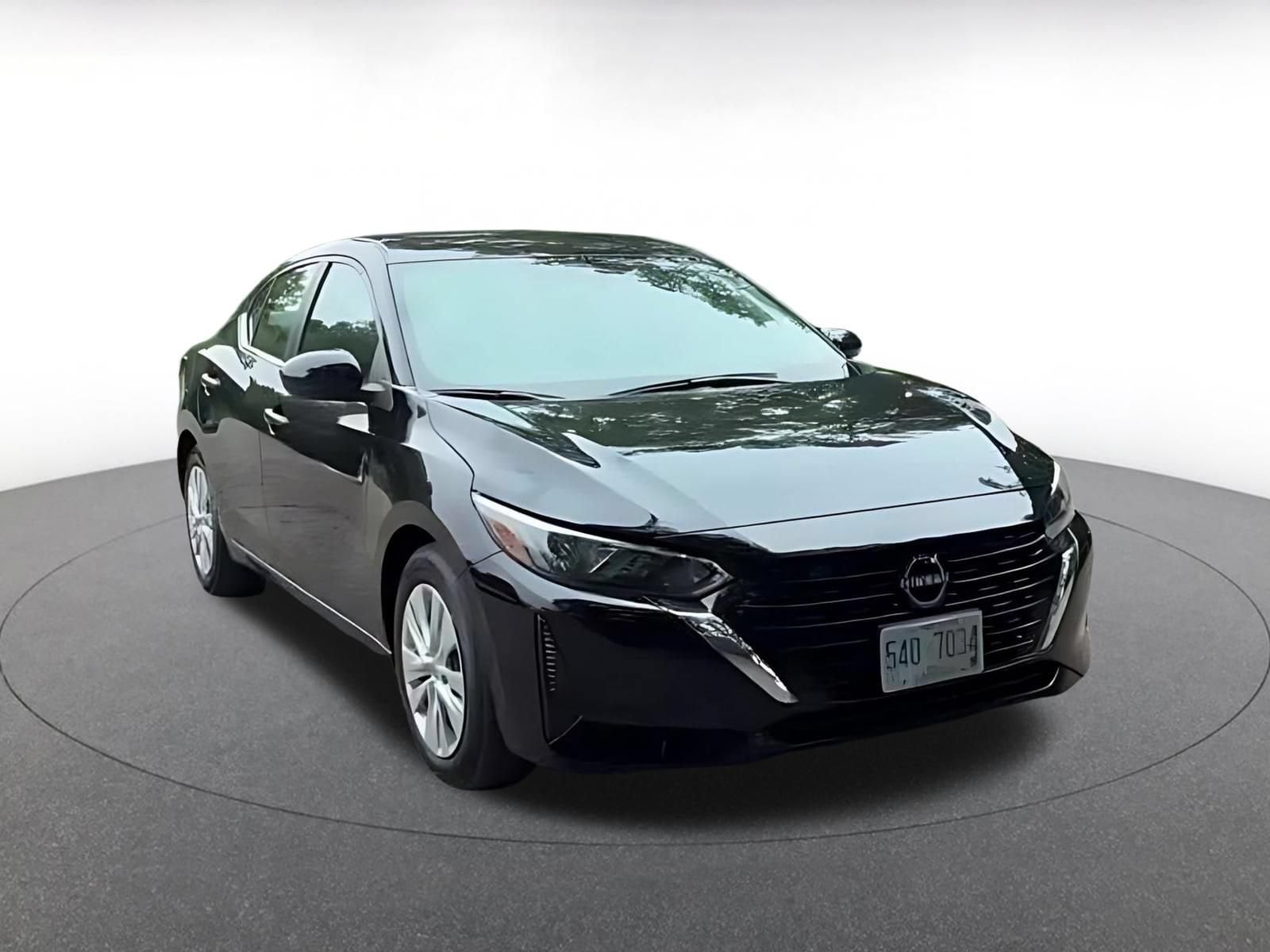 Thumbnail: 2025 Nissan Sentra - 3