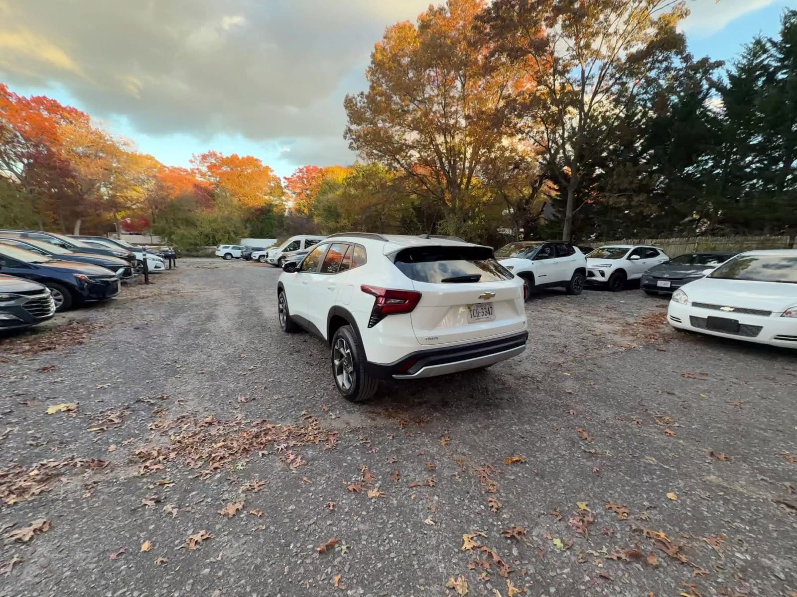 Thumbnail: 2025 Chevrolet Trax - 16