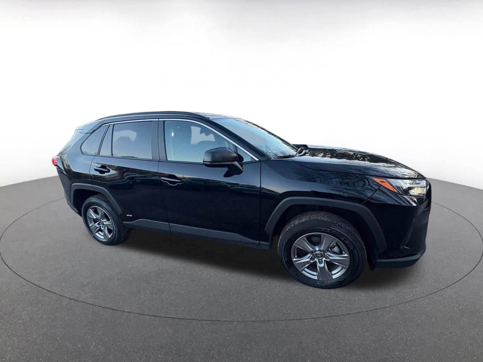 Thumbnail: 2025 Toyota RAV4 - 1