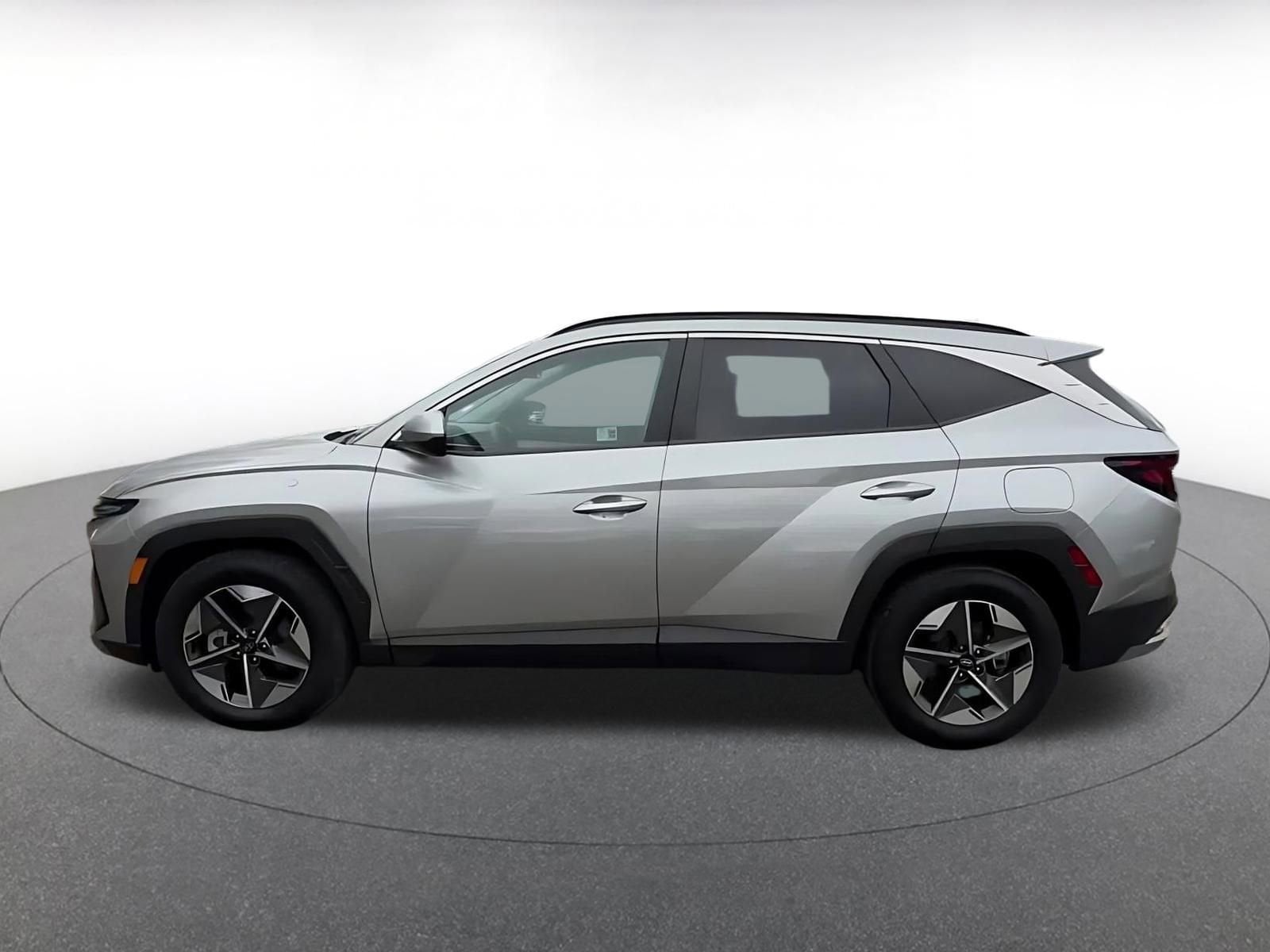 Thumbnail: 2025 Hyundai Tucson - 9