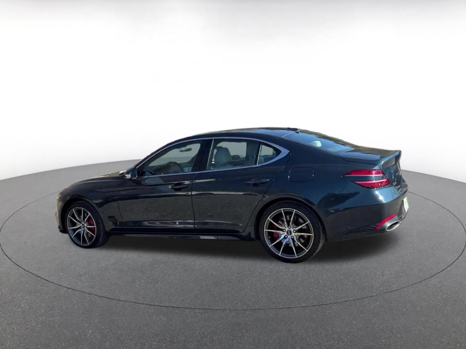 Thumbnail: 2025 Genesis G70 - 10