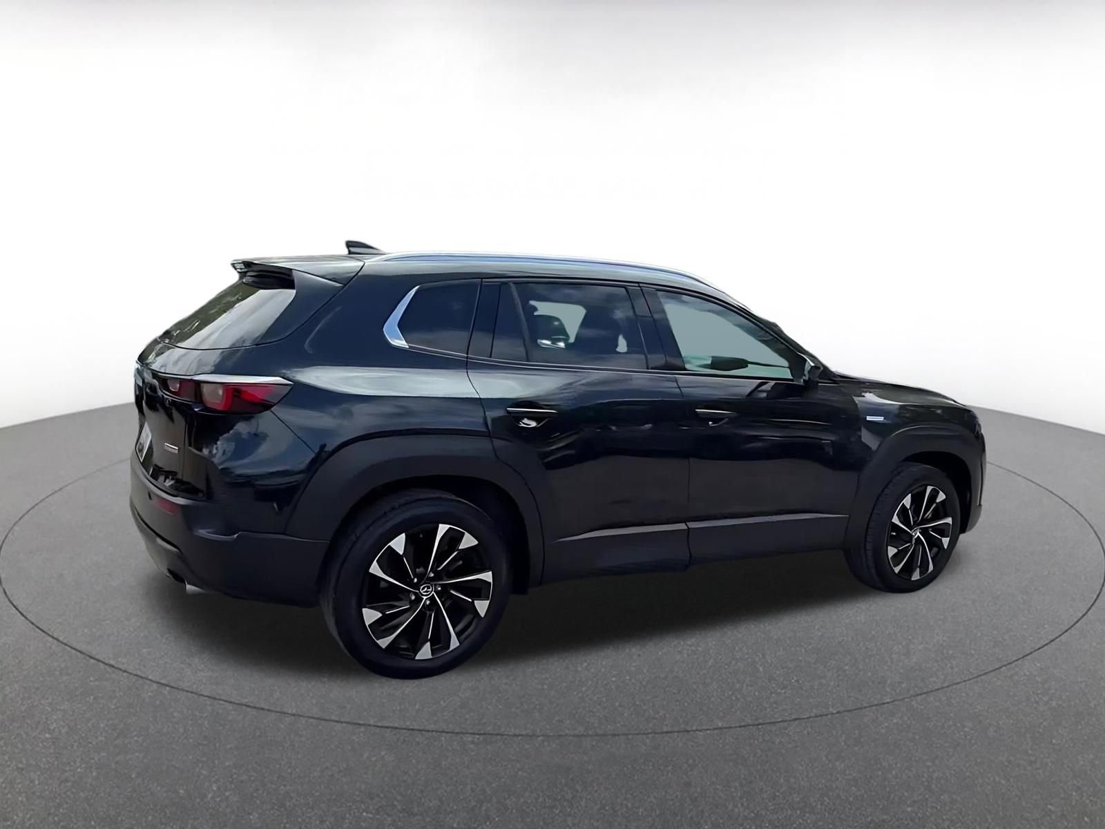 Thumbnail: 2025 Mazda CX-50 - 14
