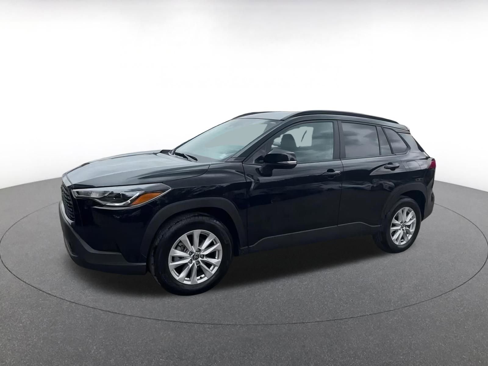 Thumbnail: 2025 Toyota Corolla Cross - 8