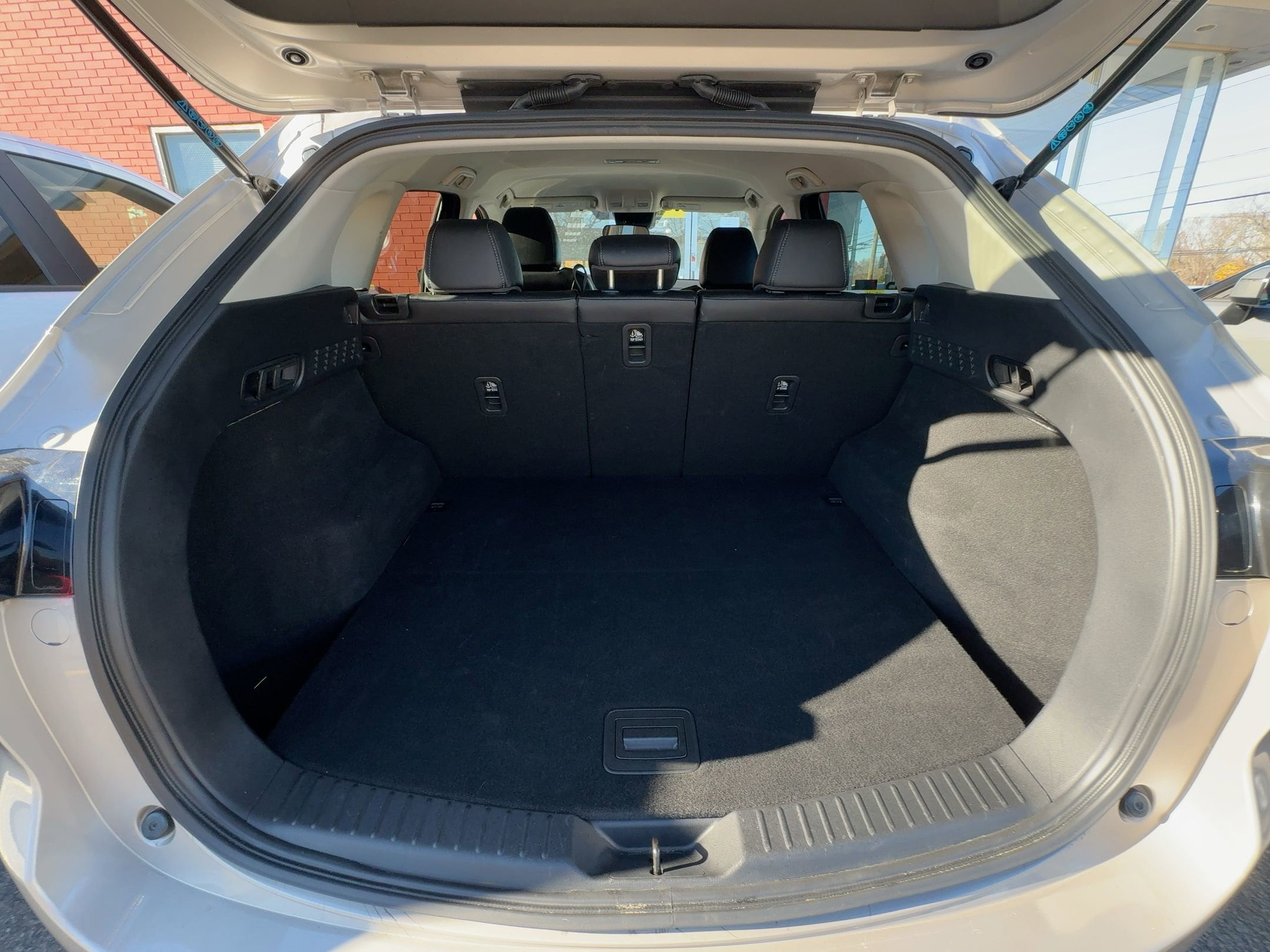 Thumbnail: 2025 Mazda CX-5 - 9