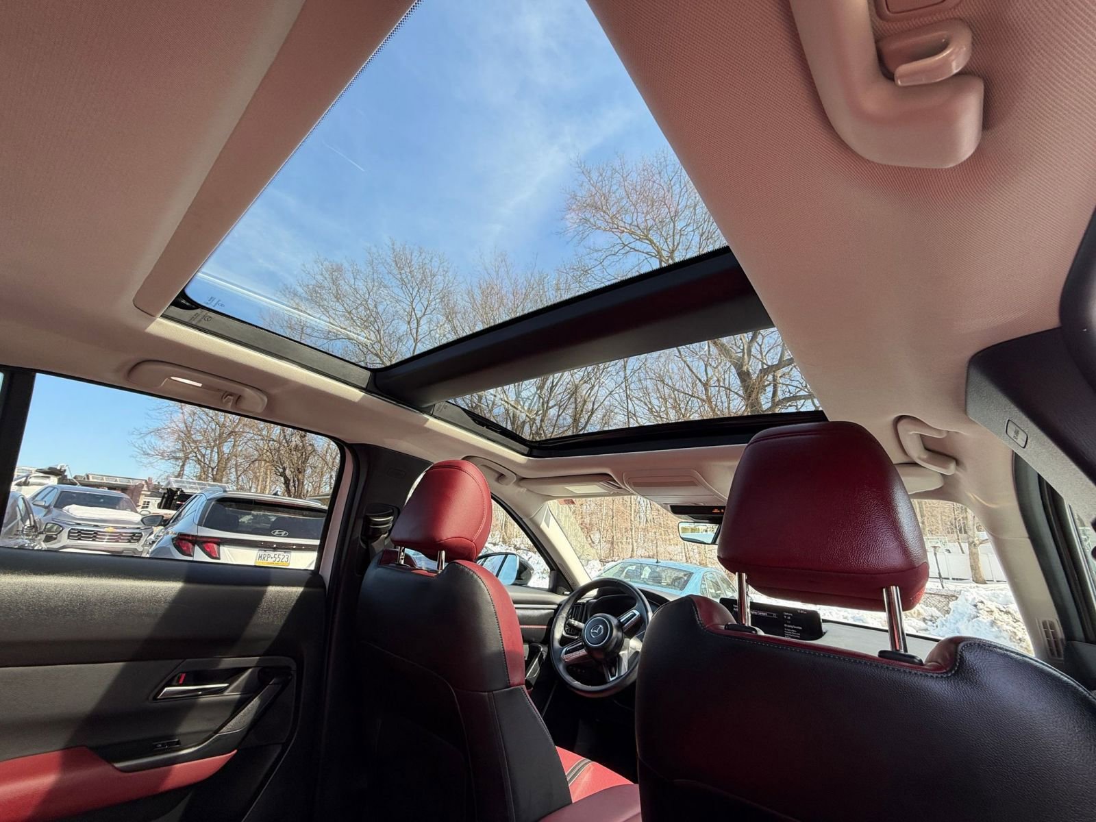 Thumbnail: 2025 Mazda CX-50 - 30