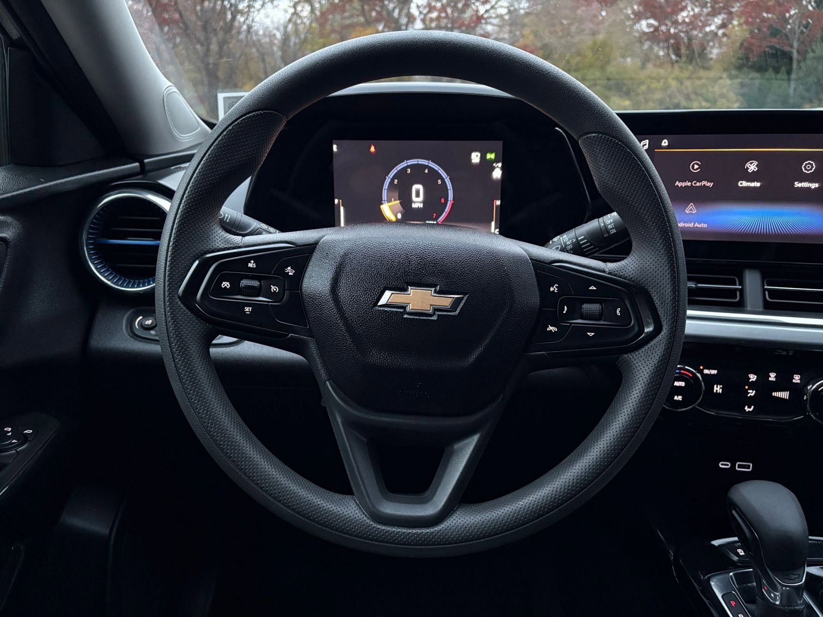 Thumbnail: 2025 Chevrolet Trax - 25