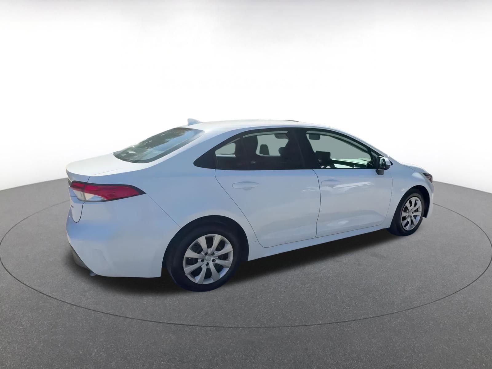 Thumbnail: 2024 Toyota Corolla - 15