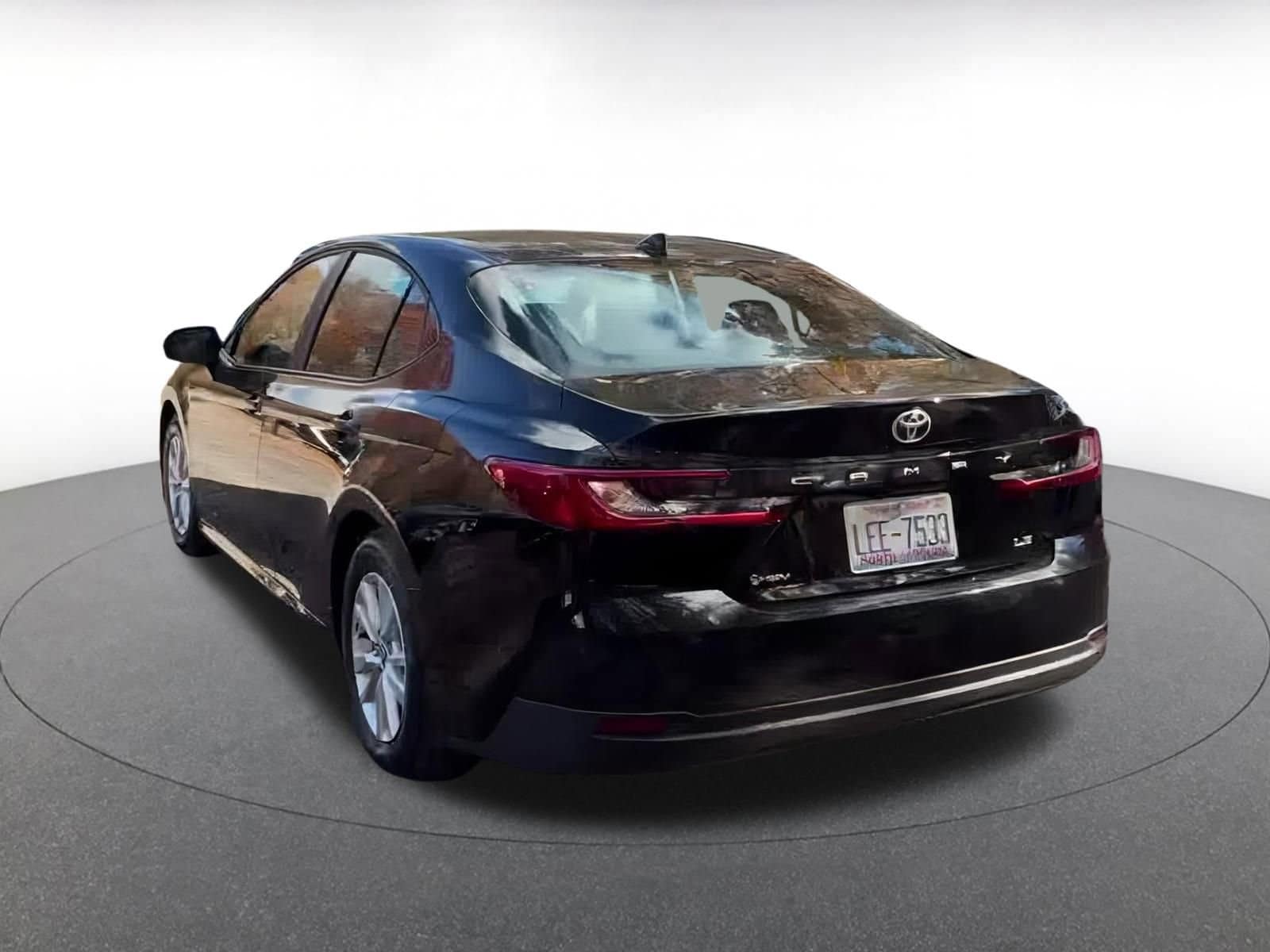 Thumbnail: 2025 Toyota Camry - 11