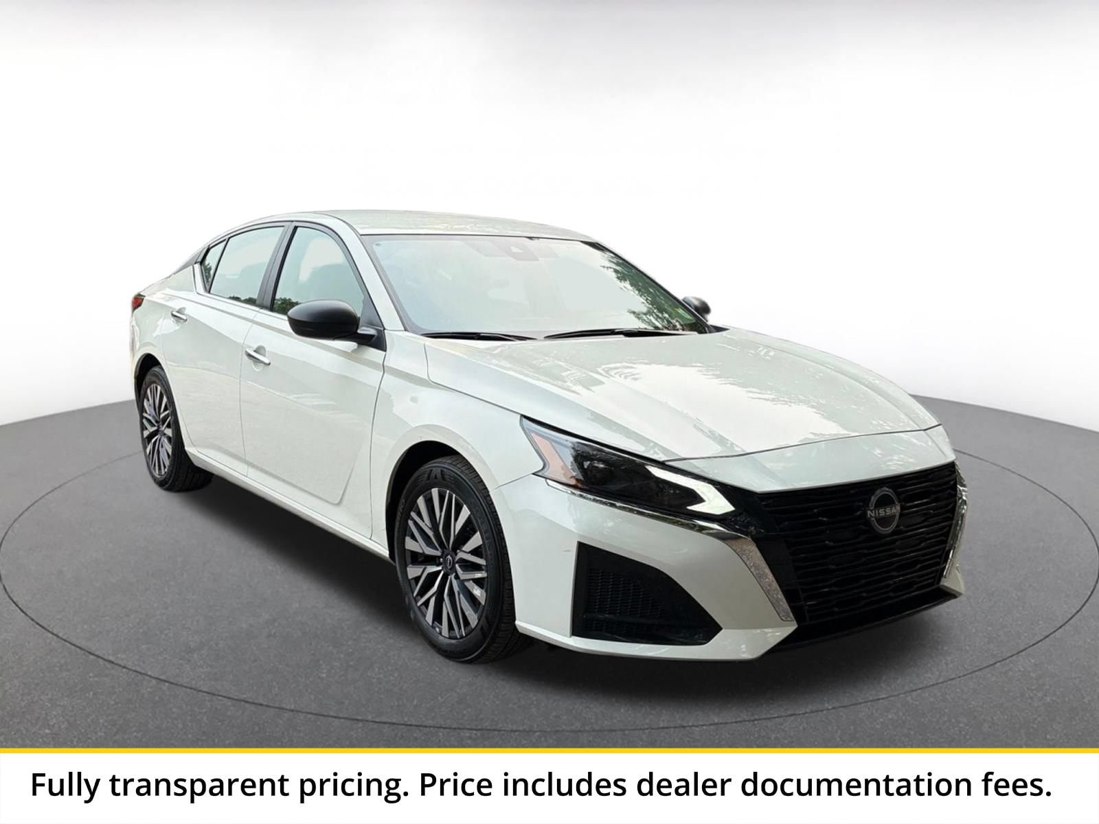 Thumbnail: 2025 Nissan Altima - 1