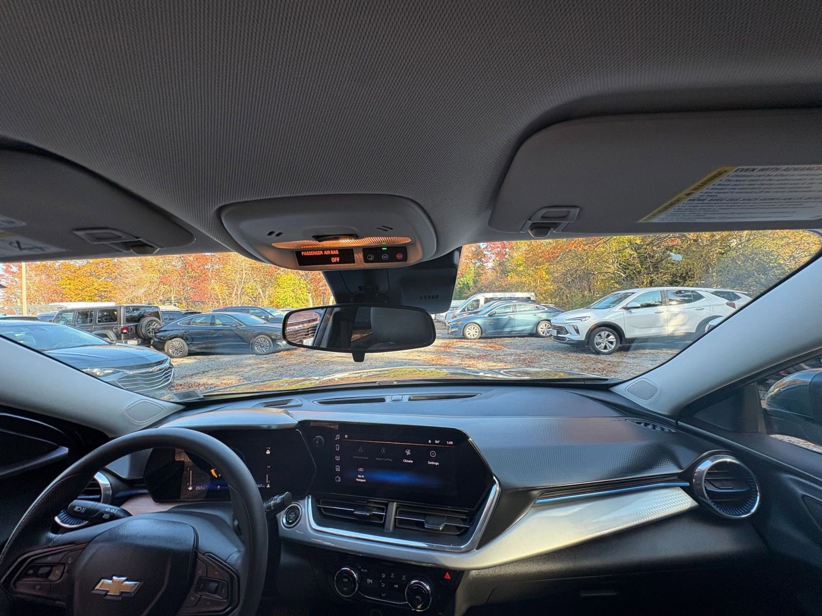 Thumbnail: 2025 Chevrolet Trax - 29