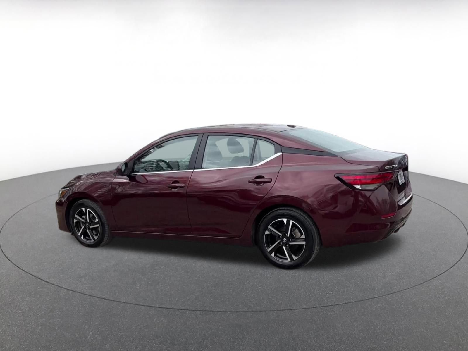 Thumbnail: 2025 Nissan Sentra - 11