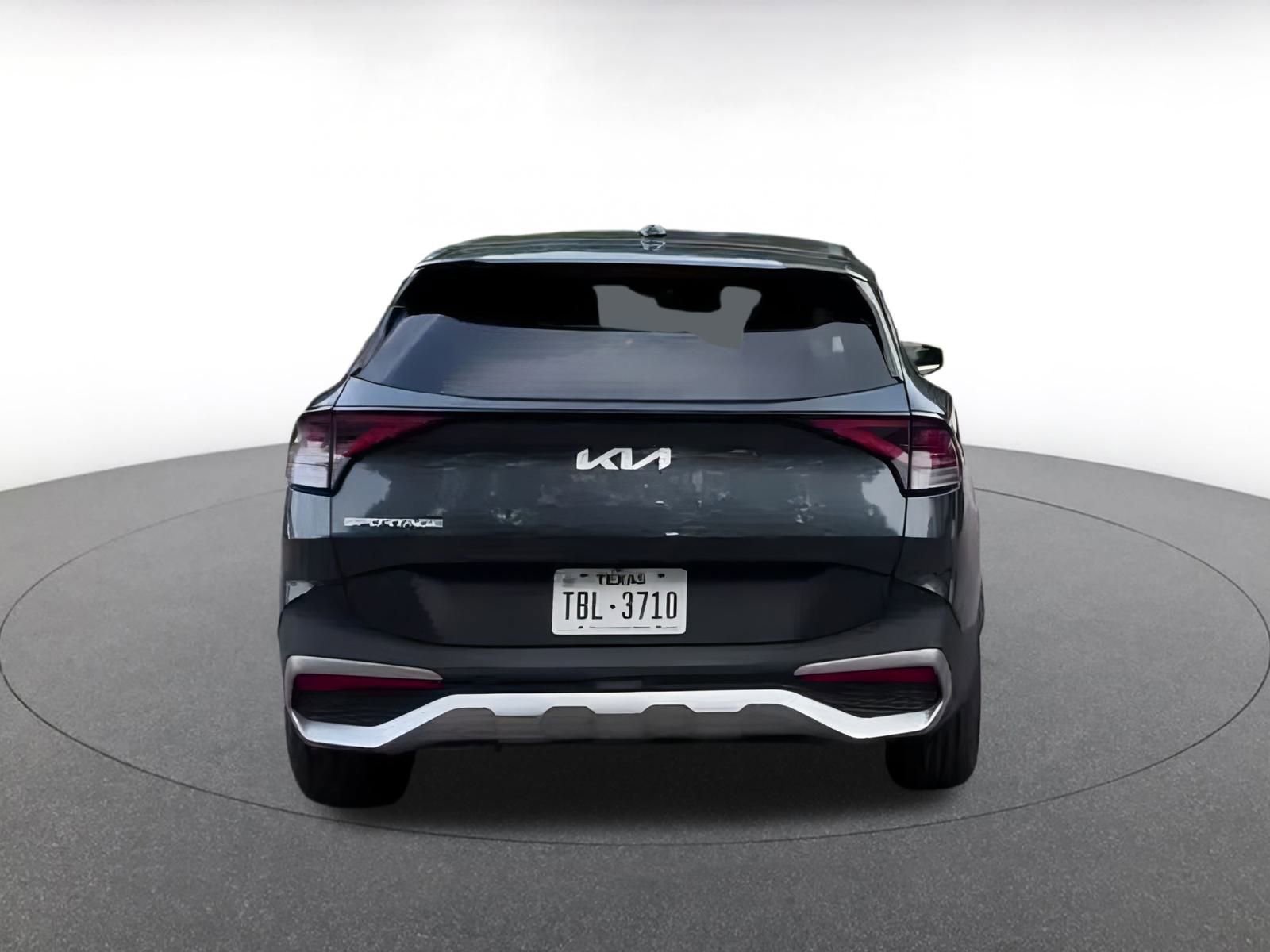 Thumbnail: 2023 Kia Sportage - 11