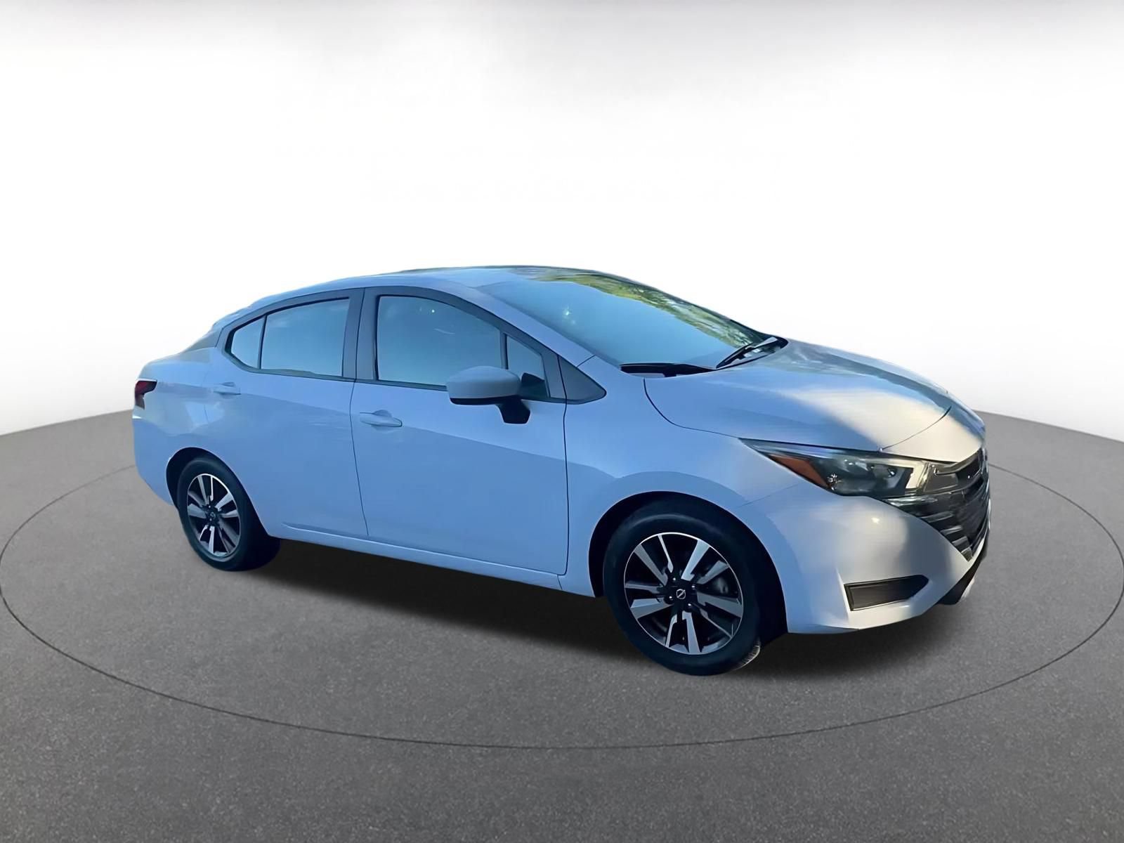 Thumbnail: 2025 Nissan Versa - 2