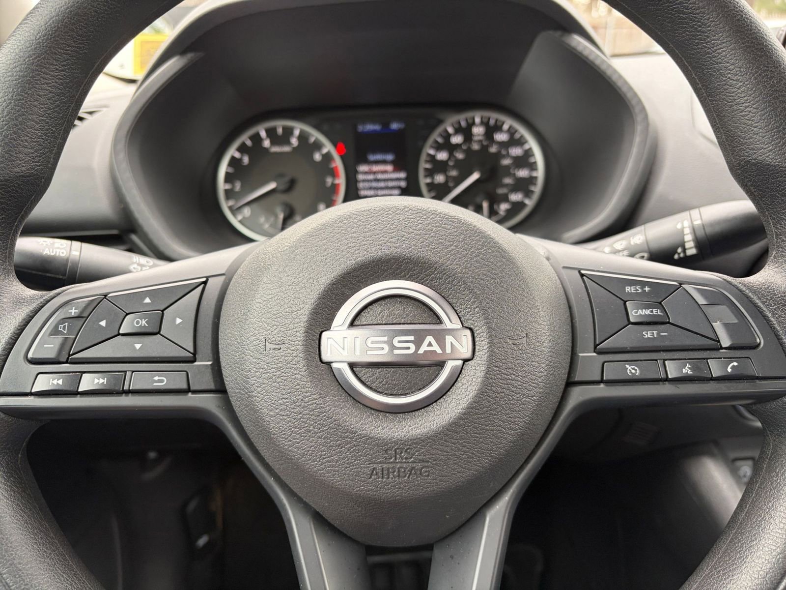 Thumbnail: 2025 Nissan Sentra - 25