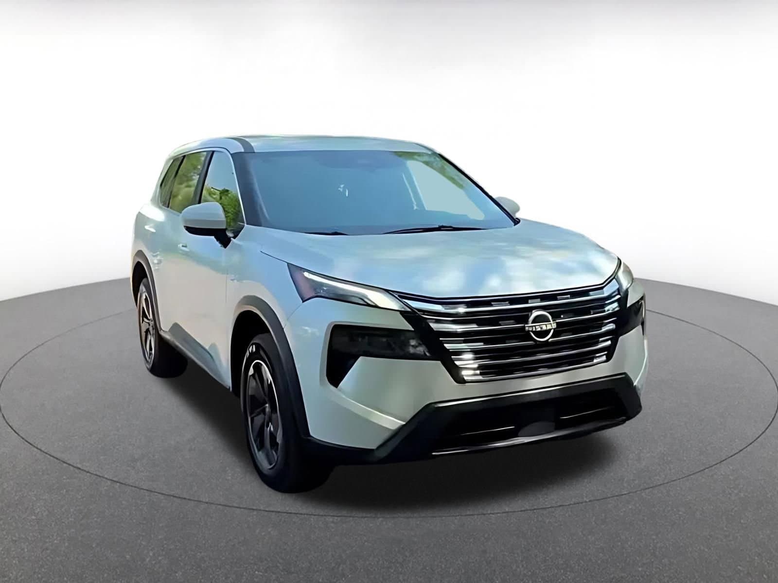 Thumbnail: 2025 Nissan Rogue - 3