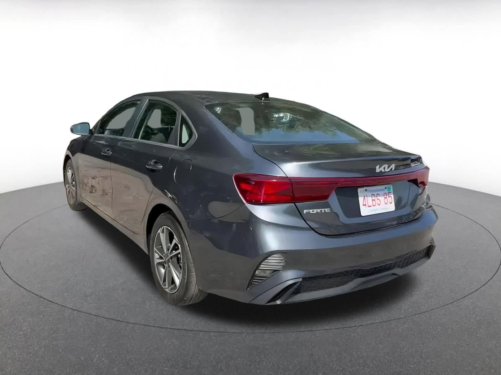 Thumbnail: 2023 Kia Forte - 11