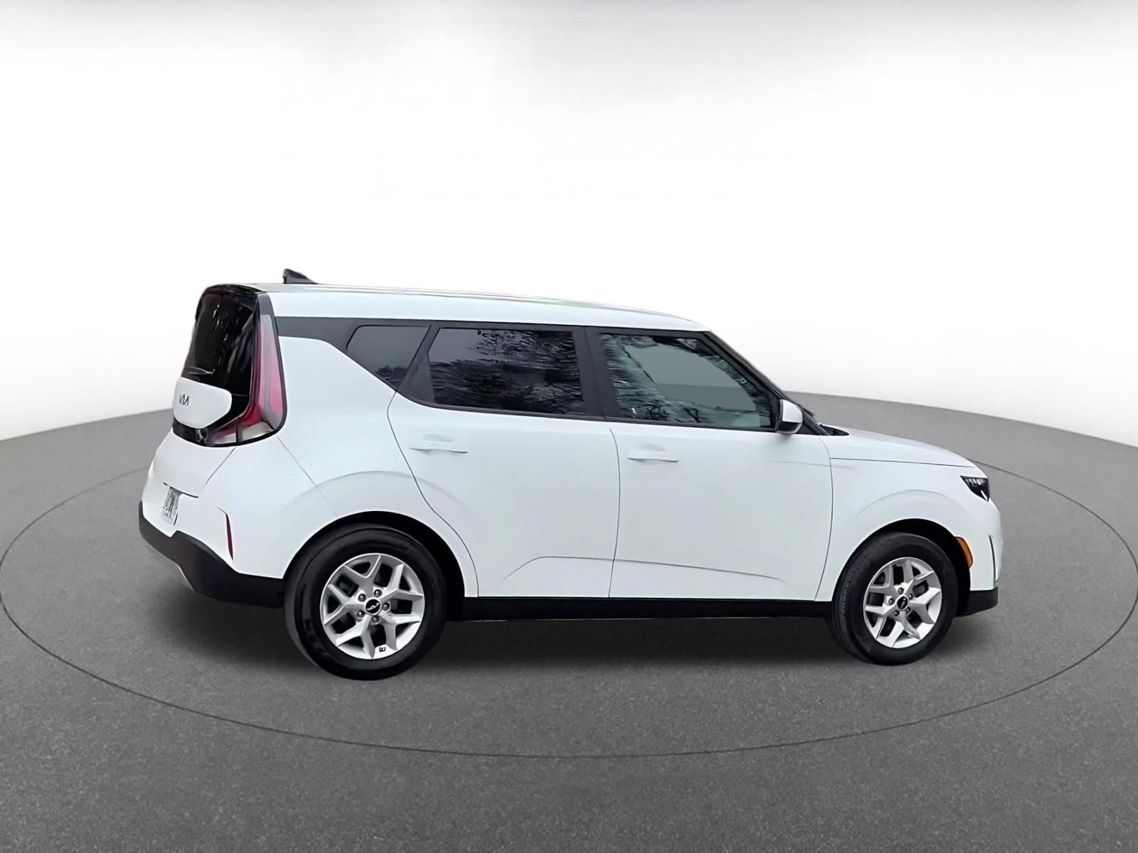 Thumbnail: 2025 Kia Soul - 14