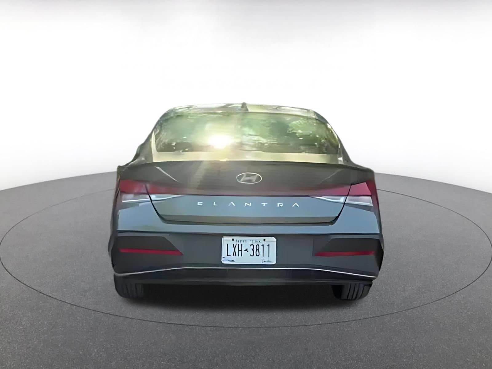 Thumbnail: 2026 Hyundai Elantra - 11