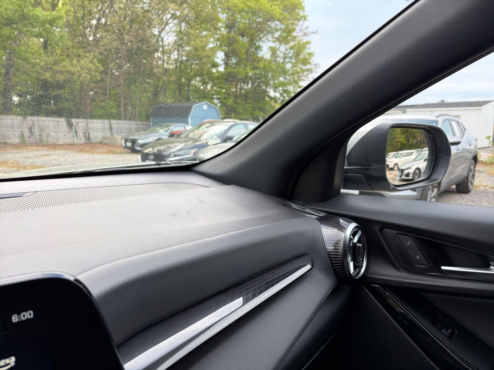 Thumbnail: 2025 Chevrolet Equinox - 35