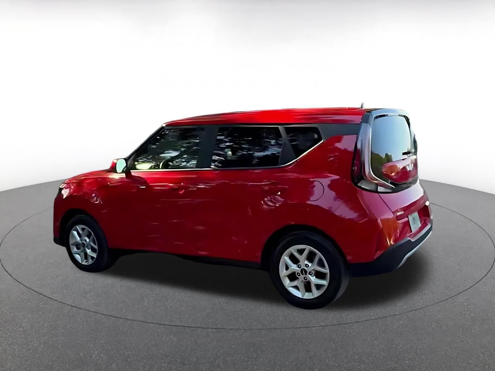 Thumbnail: 2025 Kia Soul - 10