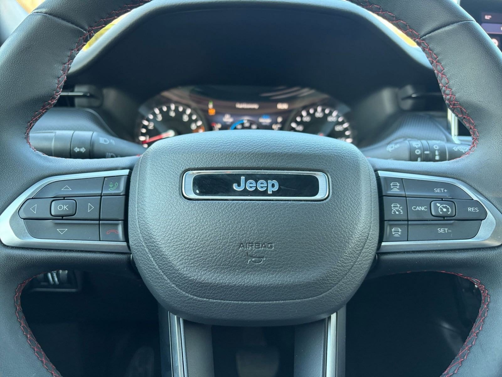 Thumbnail: 2025 Jeep Compass - 27