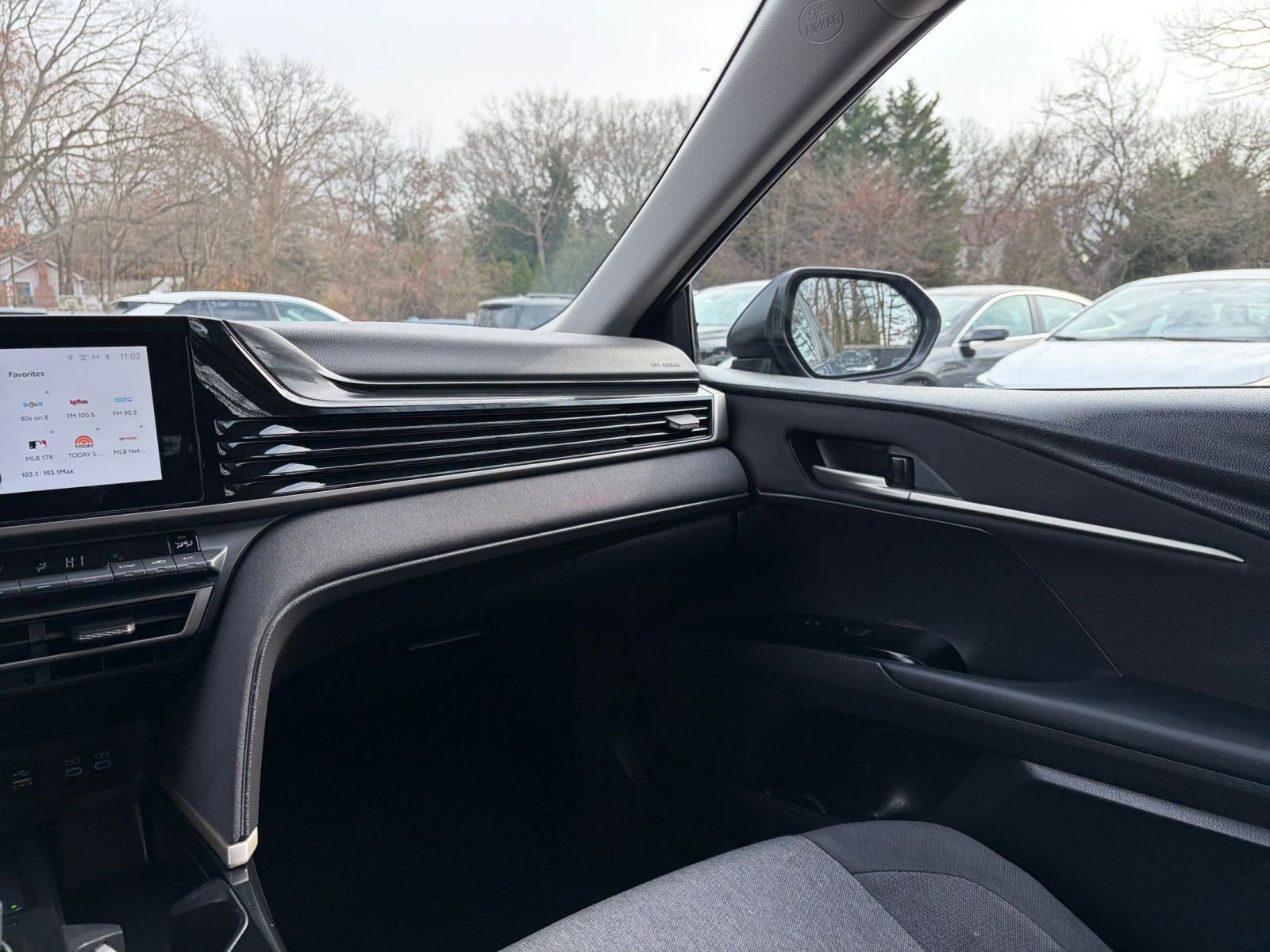 Thumbnail: 2025 Toyota Camry - 34