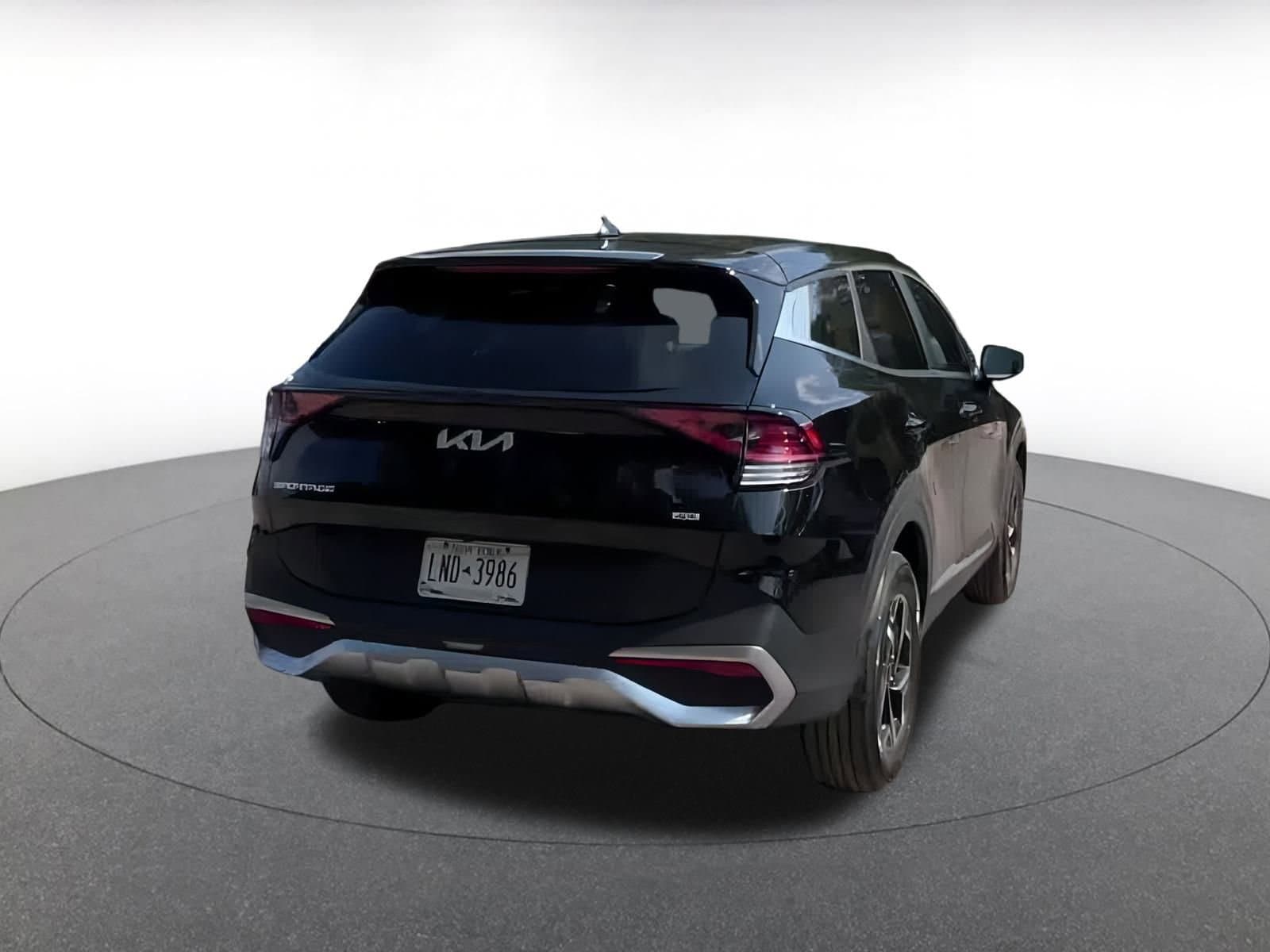 Thumbnail: 2024 Kia Sportage - 12
