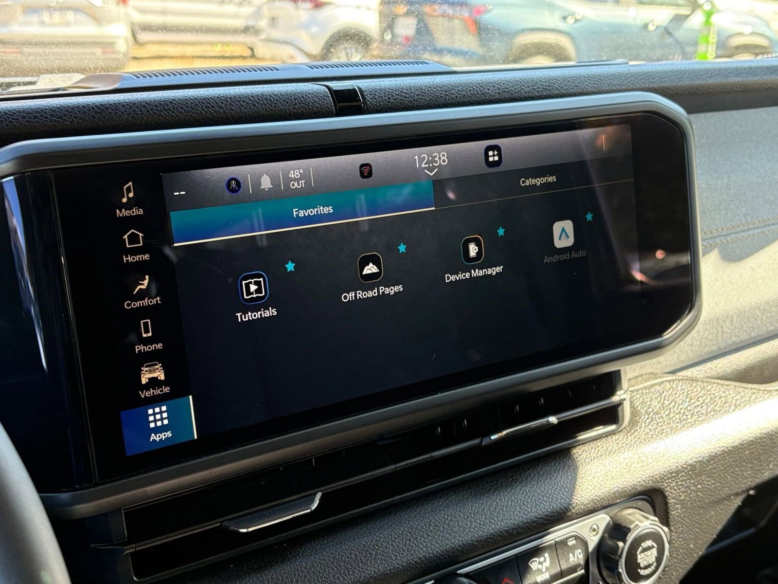 Thumbnail: 2025 Jeep Wrangler - 21