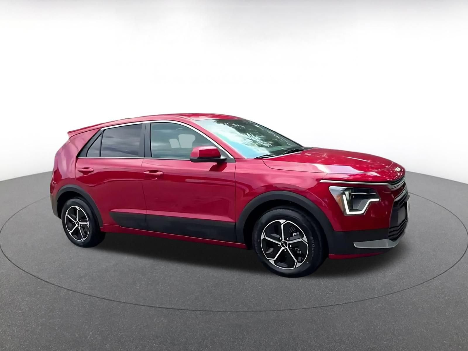 Thumbnail: 2026 Kia Niro - 2