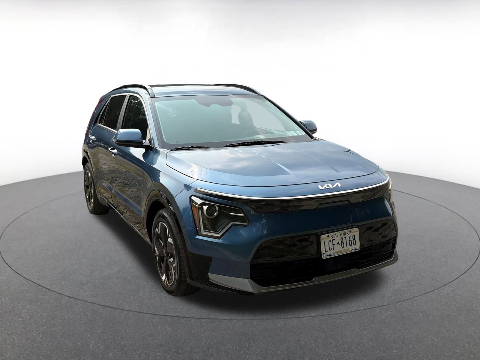 Thumbnail: 2023 Kia Niro - 1