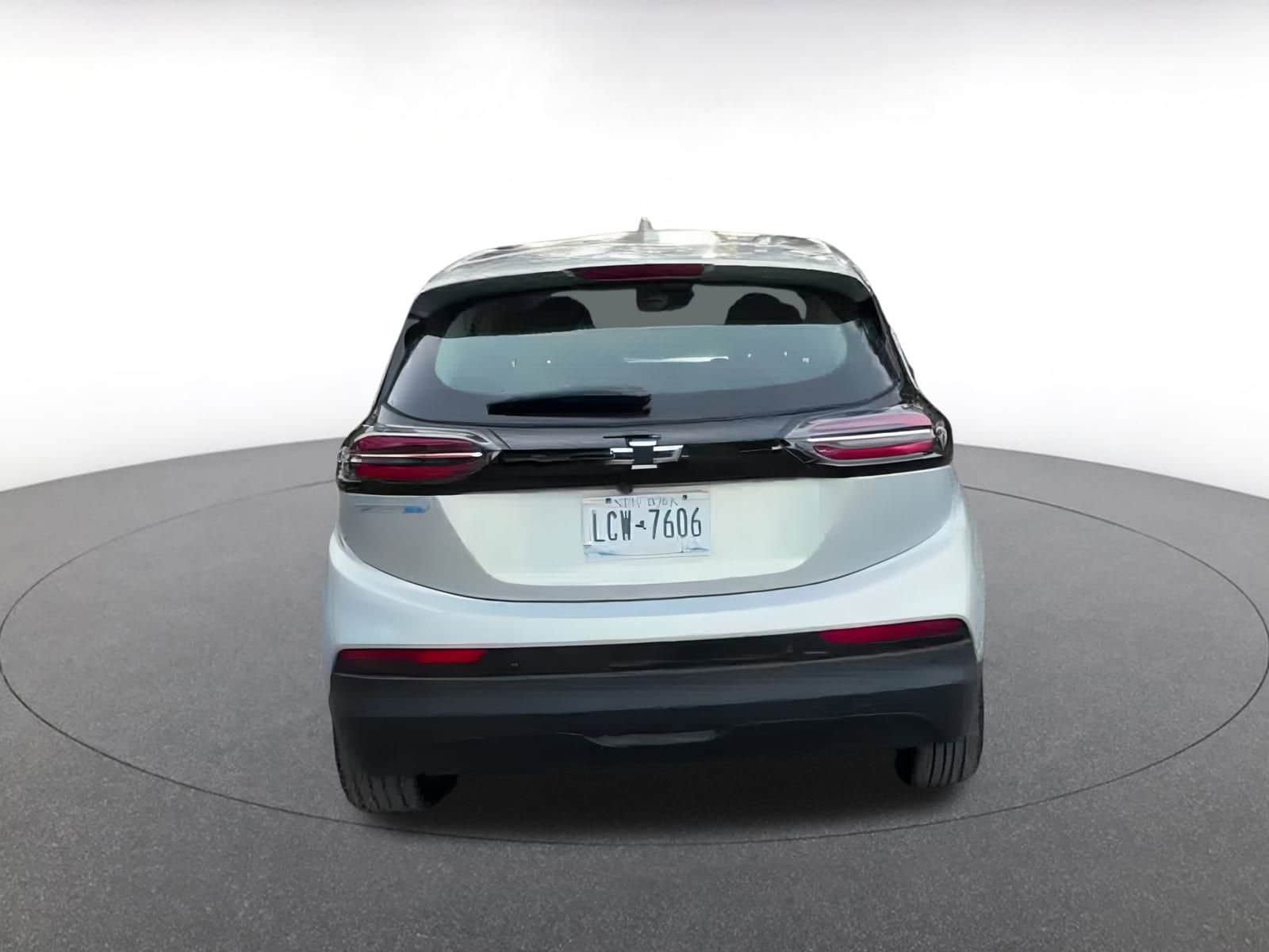 Thumbnail: 2023 Chevrolet Bolt EV - 12