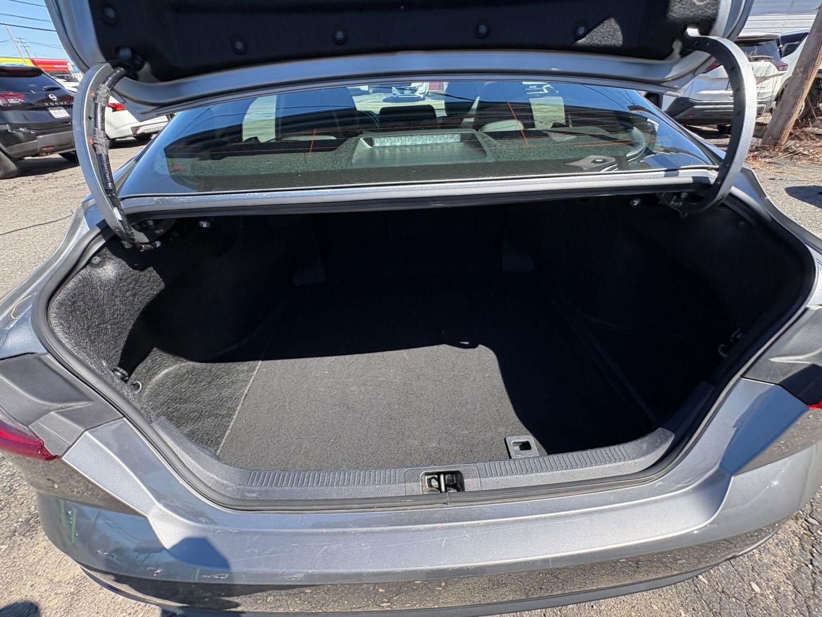 Thumbnail: 2025 Toyota Camry - 28