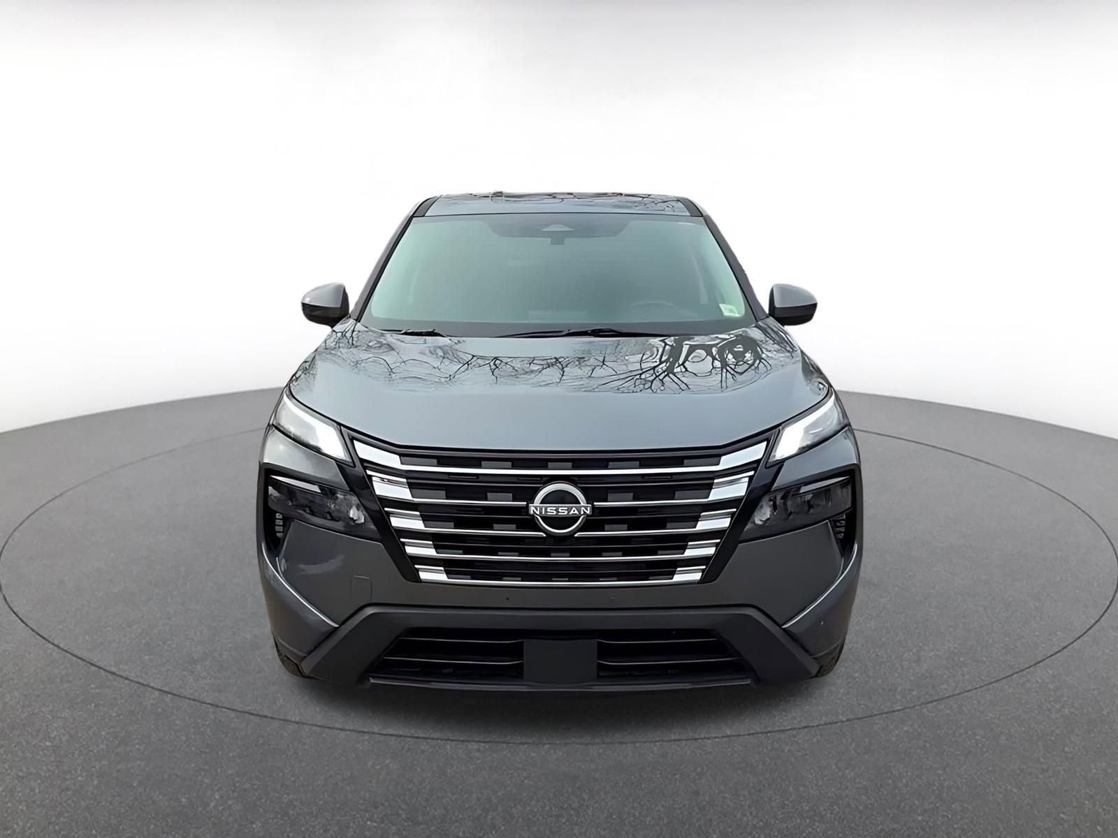 Thumbnail: 2025 Nissan Rogue - 4