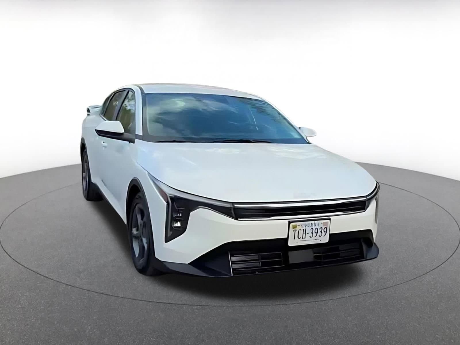 Thumbnail: 2025 Kia K4 - 2
