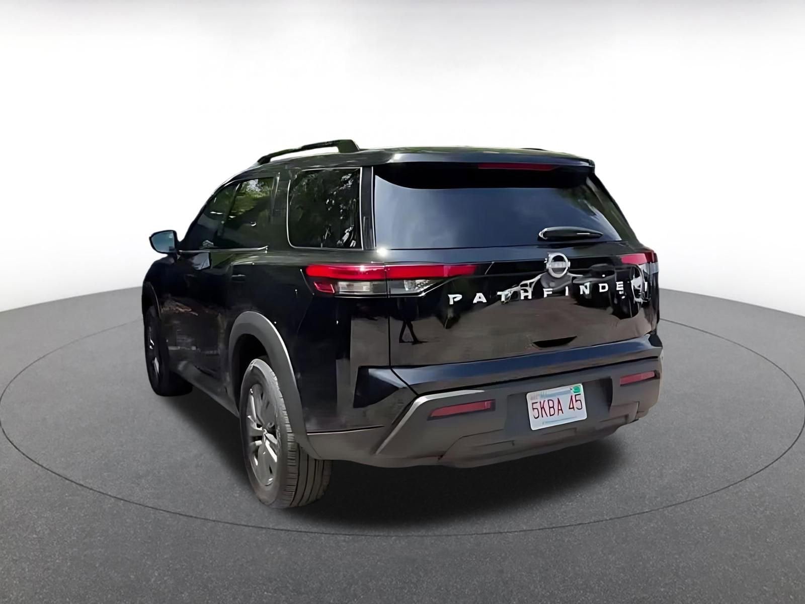 Thumbnail: 2025 Nissan Pathfinder - 11